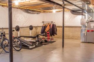 27065 Maxwell Ct, Novi, MI 48374-1005