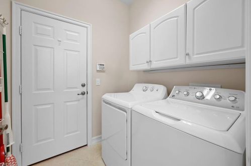 1814 Tarpon Bay Dr, Naples FL 34119-8714 exterior