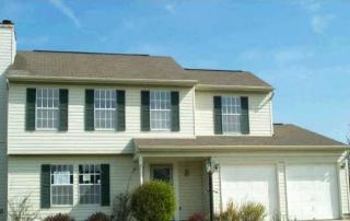 10626 Creekside Woods Dr, Indianapolis IN  46239-9466 exterior