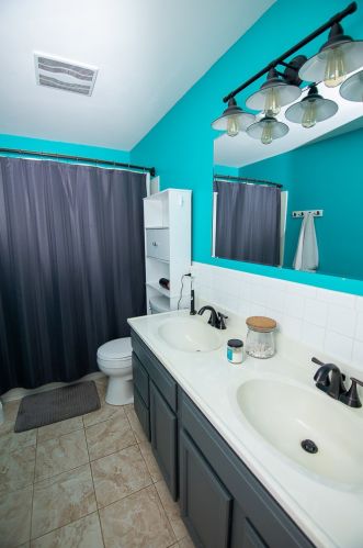 601 Mdw Ave, Bull Valley IL 60098-2439 exterior