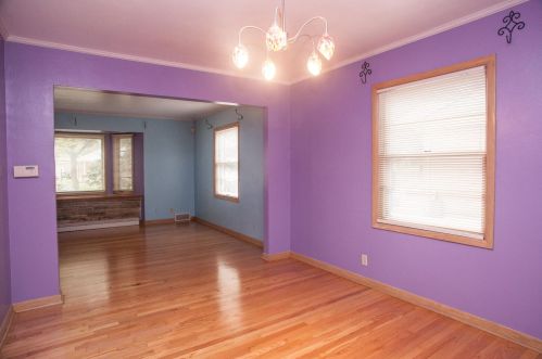 4220 86, Milwaukee WI 53222-1704 exterior