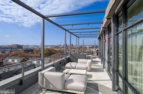 1201 Royal St, Alexandria VA  22314-1485 exterior