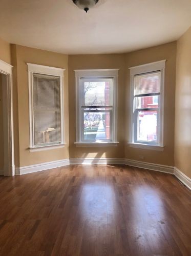 4026 Kimball Ave, Chicago IL  60618-3312 exterior