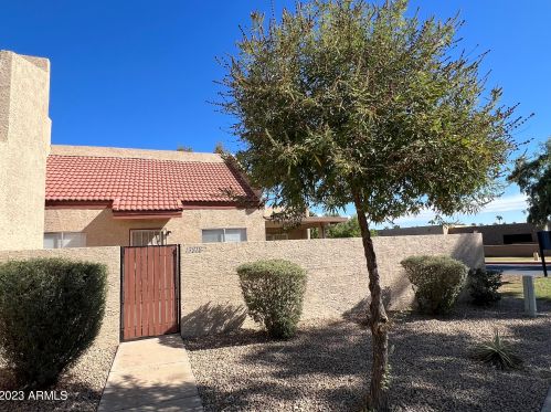 13818 42nd Ln, Phoenix AZ  85053-5381 exterior