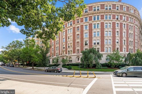 2126 Connecticut Ave, Washington DC  20008-1701 exterior