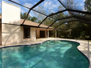 10106 Sandy Run Rd, Jupiter, FL 33478-9313