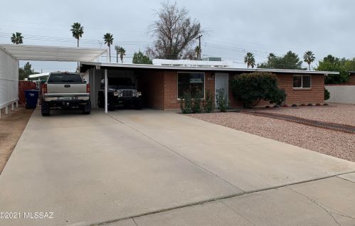 6544 Calle Luna, Tucson, AZ 85710-5630