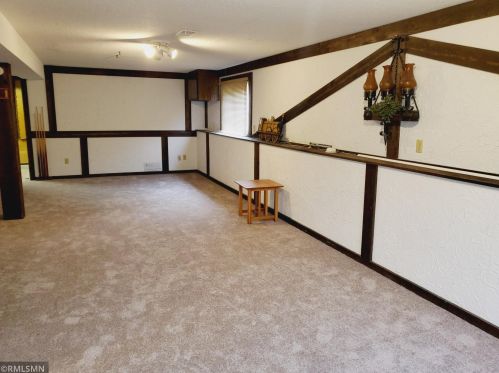 2447 Cowern Pl, Saint Paul MN 55109-4072 exterior