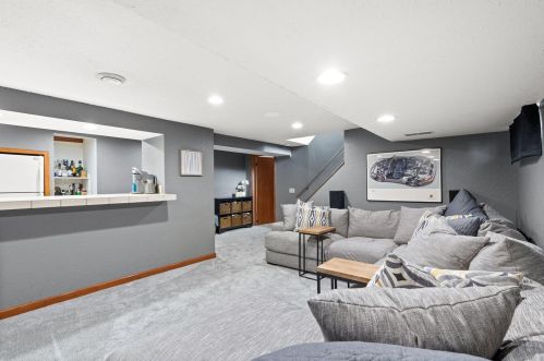 2403 81, Milwaukee WI 53213-1012 exterior