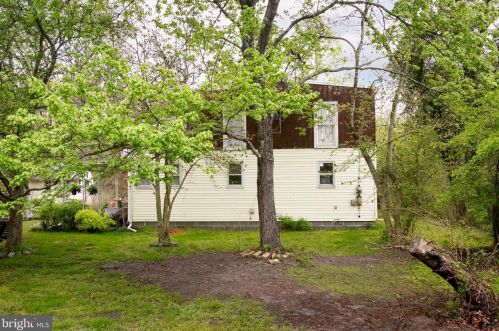 111 Mt Misery Rd, Browns Mills NJ 08015-7004 exterior