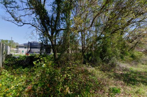 5849 Fairlands Rd, Milton FL 32583-1809 exterior