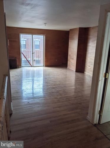 2029 Ellsworth St, Philadelphia PA 19146-3010 exterior