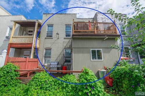 71 St, Union City NJ 07086-7101 exterior