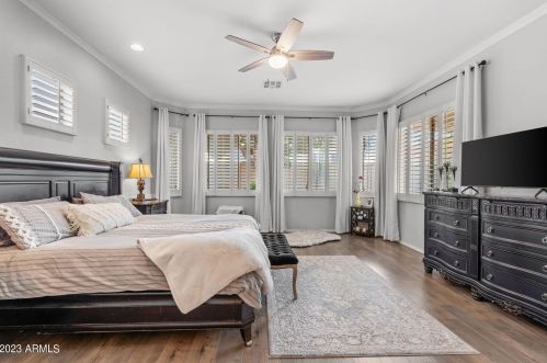 2425 Barbie Ln, Phoenix AZ  85085-5004 exterior