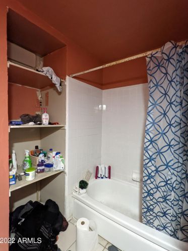 4225 Cavalier Dr, Phoenix AZ 85017-1727 exterior