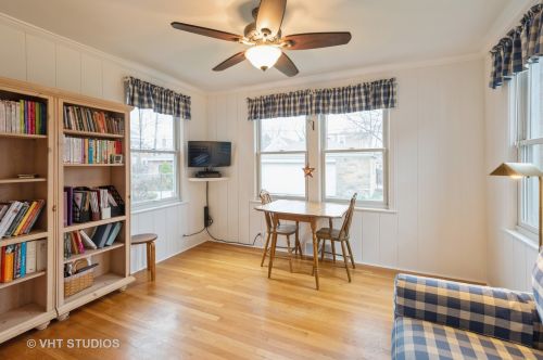 6353 Le Mai Ave, Chicago IL 60712-3013 exterior