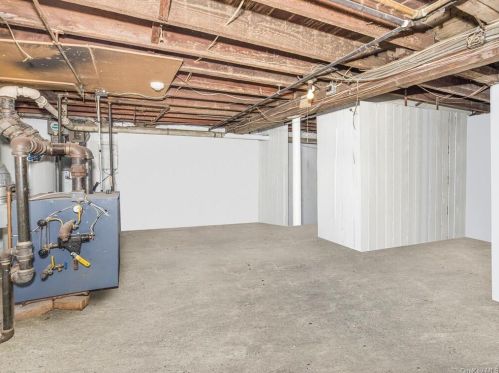 29 Mersereau Ave, Mount Vernon NY 10553-1105 exterior