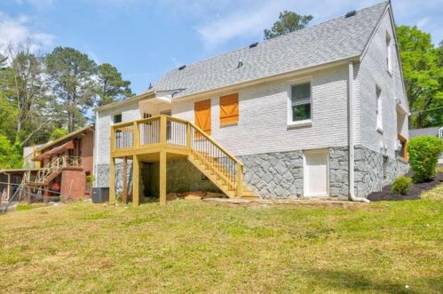 1526 Mayflower Ave, Atlanta GA 30311-2728 exterior