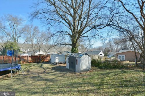 6119 Algona Ct, Alexandria VA 22310-3141 exterior