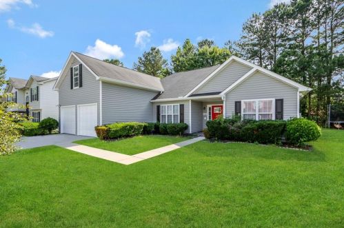 2738 Field Spring Dr, Lithonia GA  30058-3848 exterior