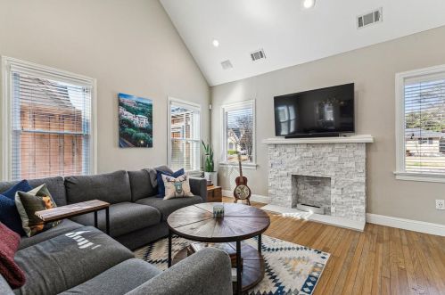 5724 Ellsworth Ave, Dallas TX  75206-5502 exterior