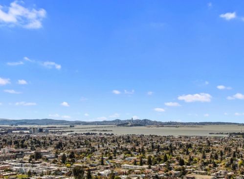 1435 Hawthorne Ter, Berkeley, CA 94708-1803