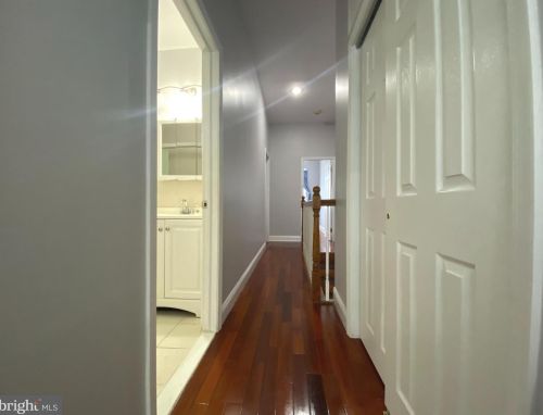 2827 Marvine St, Philadelphia PA 19140-1238 exterior