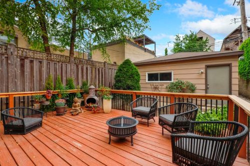 1817 Honore St, Chicago IL 60657-2007 exterior