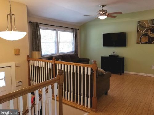 402 Wisconsin Trl, Browns Mills NJ 08015-5621 exterior