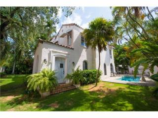 787 71st St, Miami, FL 33138-5717