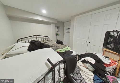 6217 Chestnut, Philadelphia PA 19104-3120 exterior