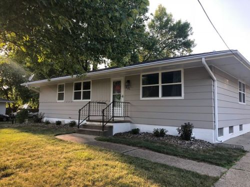 305 Northview Dr, Waukee, IA 50263-9670