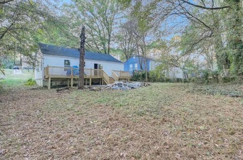 2126 Castlewood St, Atlanta GA  30344-1004 exterior