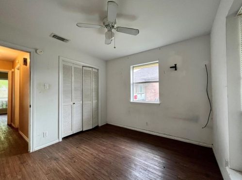 1208 Sagebrush St, Angleton TX  77515-3641 exterior