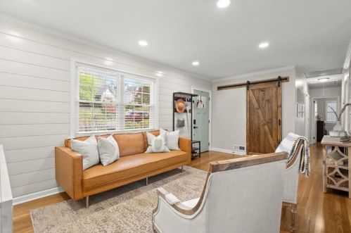 2122 Belvedere Dr, Atlanta GA  30318-1704 exterior