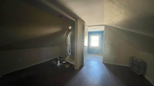 4604 Wolcott Ave, Chicago IL 60609-3855 exterior