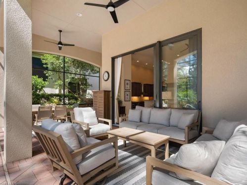 18091 Lagos Way, Naples FL 34110-2765 exterior