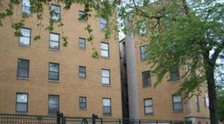 2409 72nd St, Chicago IL  60649-2674 exterior