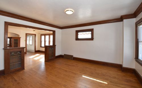 1734 65, Milwaukee WI 53213-4021 exterior