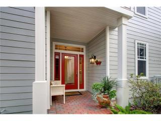 2860 Bayshore Trails Dr, Tampa, FL 33611-5524