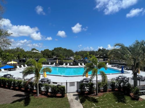 4210 Gator Trace Ave, Fort Pierce FL  34982-6801 exterior