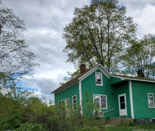 135 Halls Hill Rd, Killingly, CT 06239-3315