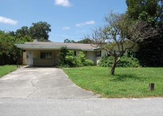 1343 Eckles Dr, Tampa FL  33612-5160 exterior