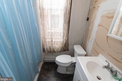 402 Norwegian St, Primrose PA 17901-3817 exterior