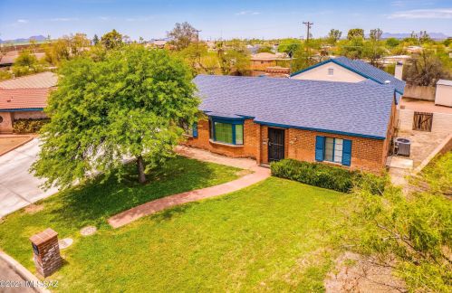 2045 Juanita St, Tucson, AZ 85719-3816