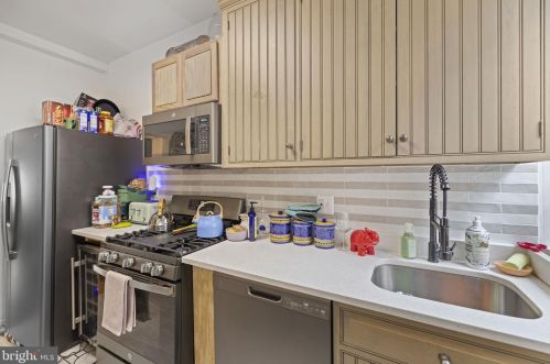 3561 6 St, Washington DC 20024-3800 exterior