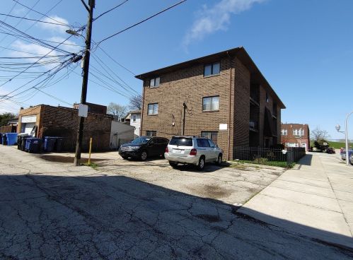 2801 Emerald Ave, Chicago IL  60616-2546 exterior