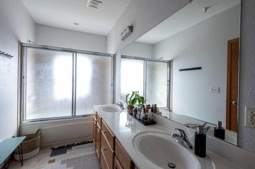 3974 Arctic Ave, Milwaukee WI 53235-4157 exterior