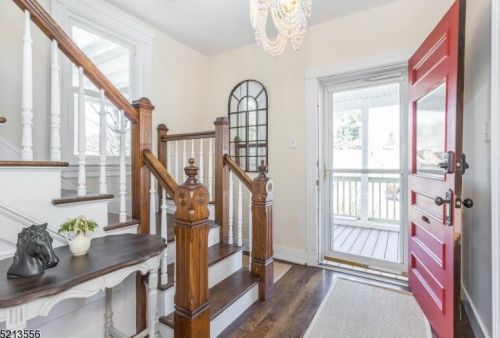 8 Franklin St, Fredon NJ 07860-1604 exterior