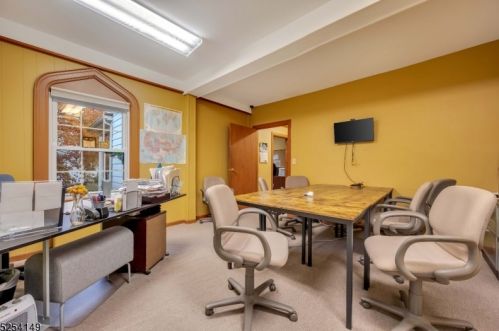 196 Belvidere Ave, Washington NJ 07882-1028 exterior